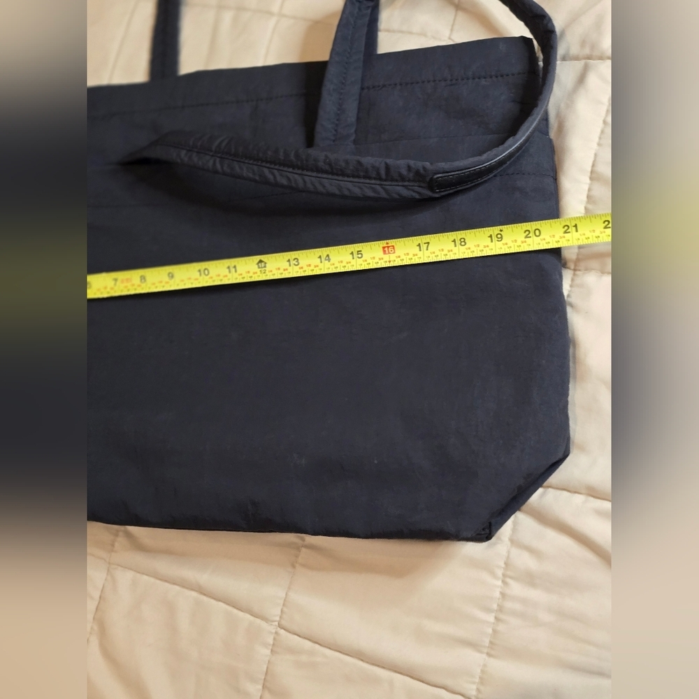 lululemon athletica Black Tote Bag - Picture 5 of 5
